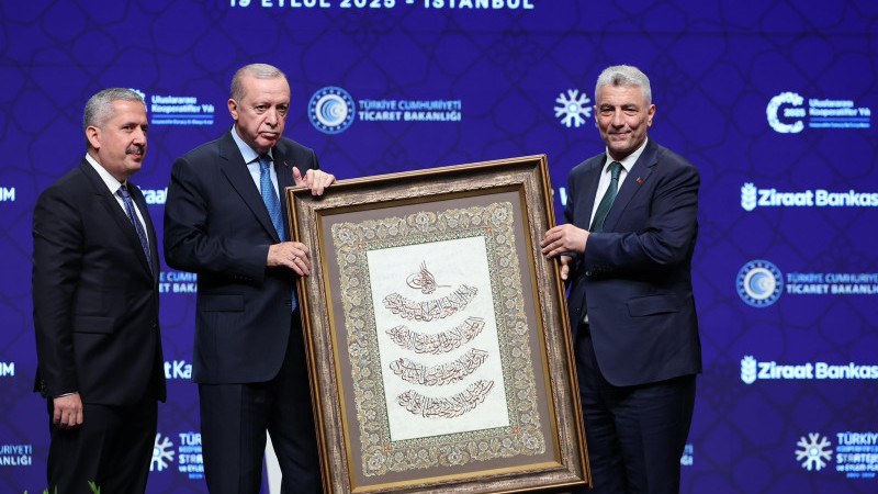 Gürcan Kooperatifçilik Stratejisi ve Eylem Planı Tanıtım Törenine Katıldı