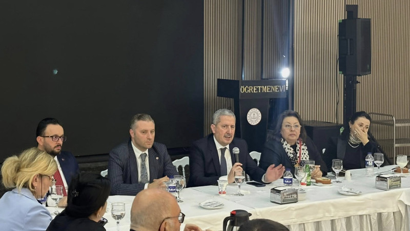 Mahmut Gürcan Yol arkadaşlarıyla Yemekte Bir araya Geldi 