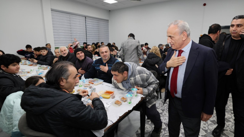 KÜÇÜKÇEKMECE BELEDİYESİ, BİNLERİ İFTAR SOFRALARINDA BULUŞTURUYOR