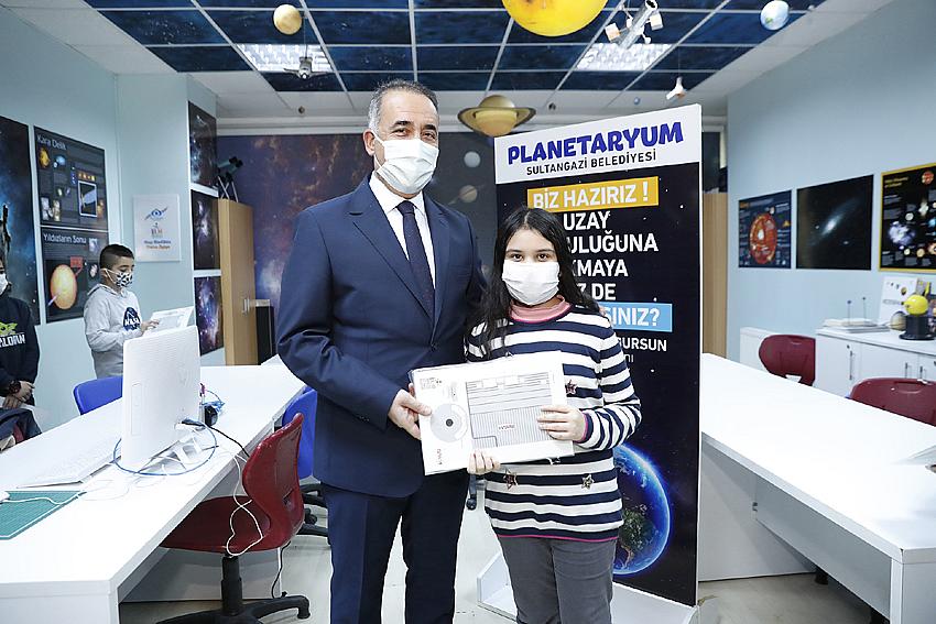 Bilim Merkezi’ne Dev Planetaryum